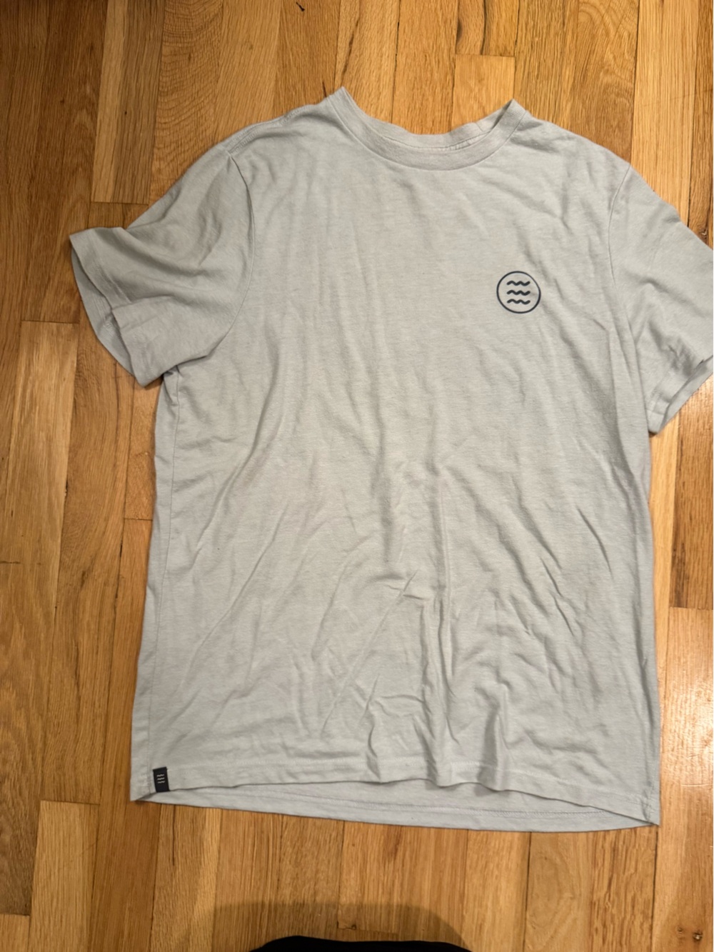 Free Fly Apparel Light Gray Short Sleeve Crew Tee with Wave Emblem